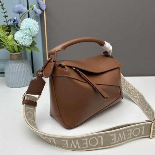 Replica LOEWE AAA Quality Messenger Bags For Women #1178923 $158.00 USD for Wholesale