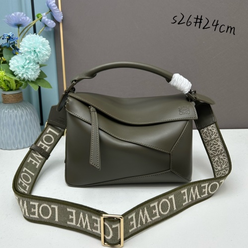 LOEWE AAA Quality Messenger Bags For Women #1178924 $158.00 USD, Wholesale Replica LOEWE AAA Quality Messenger Bags