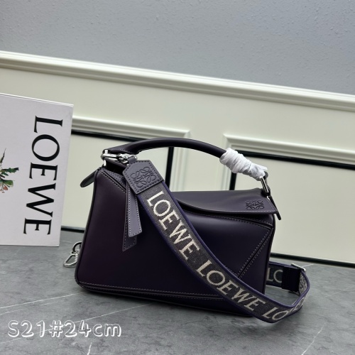 LOEWE AAA Quality Messenger Bags For Women #1178928 $170.00 USD, Wholesale Replica LOEWE AAA Messenger Bags