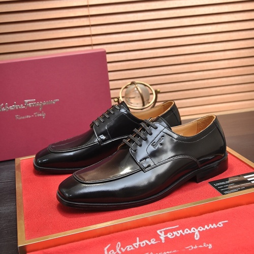 Salvatore Ferragamo Leather Shoes For Men #1179330