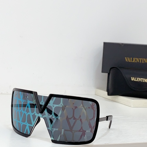 Valentino AAA Quality Sunglasses #1181108 $68.00 USD, Wholesale Replica Valentino AAA Quality Sunglasses