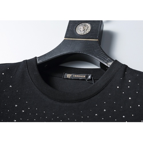 Replica Versace T-Shirts Short Sleeved For Men #1181461 $25.00 USD for Wholesale