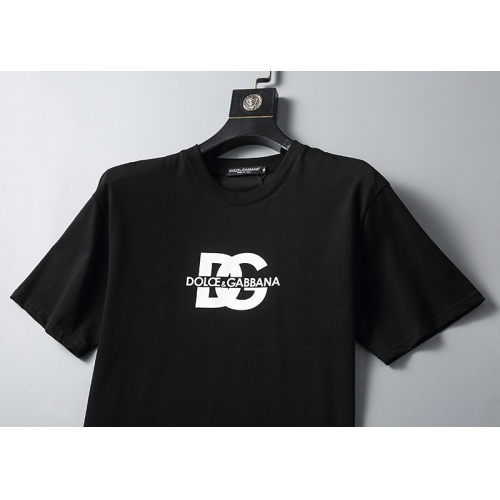 Replica Dolce & Gabbana D&G T-Shirts Short Sleeved For Men #1181522 $25.00 USD for Wholesale