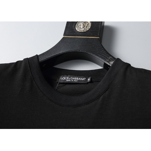 Replica Dolce & Gabbana D&G T-Shirts Short Sleeved For Men #1181530 $25.00 USD for Wholesale