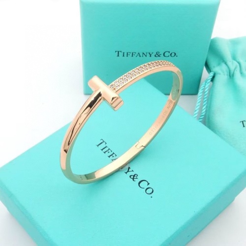Tiffany Bracelets #1182392
