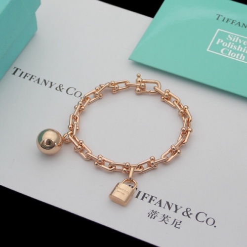 Tiffany Bracelets #1182575