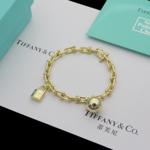 Tiffany Bracelets #1182576