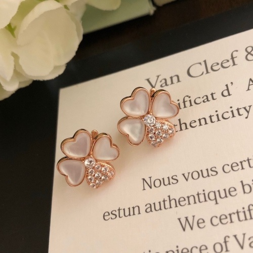 Van Cleef & Arpels Earrings For Women #1182884