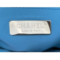 $182.00 USD Chanel AAA Quality Messenger Bags For Women #1174291