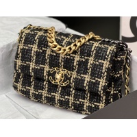 $182.00 USD Chanel AAA Quality Messenger Bags For Women #1174315