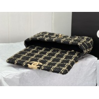 $182.00 USD Chanel AAA Quality Messenger Bags For Women #1174315