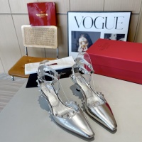 $98.00 USD Valentino Sandal For Women #1174353