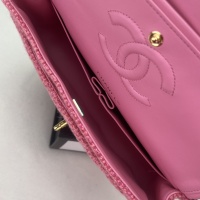 $192.00 USD Chanel AAA Quality Messenger Bags For Women #1174359
