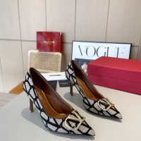 $96.00 USD Valentino High-Heeled Shoes For Women #1174372