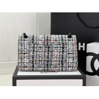 $192.00 USD Chanel AAA Quality Messenger Bags For Women #1174378