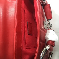 $68.00 USD Gucci AAA Quality Messenger Bags For Women #1175486