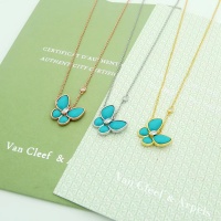 $48.00 USD Van Cleef & Arpels Jewelry Set For Women #1177033