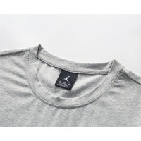 $23.00 USD Jordan T-Shirts Short Sleeved For Men #1178093