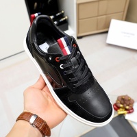 $72.00 USD Thom Browne TB Casual Shoes For Men #1179268