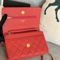 $158.00 USD Chanel AAA Quality Messenger Bags In Gold For Women #1179491
