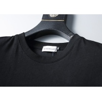 $25.00 USD Moncler T-Shirts Short Sleeved For Men #1181512