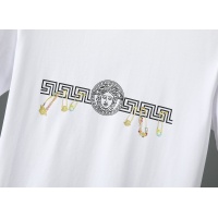 $25.00 USD Versace T-Shirts Short Sleeved For Men #1181562