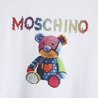 $25.00 USD Moschino T-Shirts Short Sleeved For Men #1181573