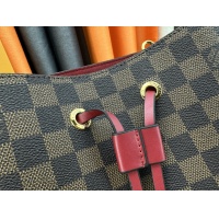 $64.00 USD Louis Vuitton AAA Quality Messenger Bags For Women #1182187