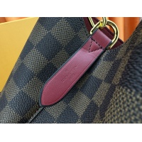 $64.00 USD Louis Vuitton AAA Quality Messenger Bags For Women #1182187