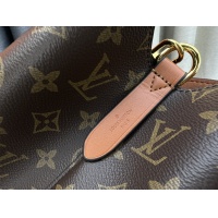 $64.00 USD Louis Vuitton AAA Quality Messenger Bags For Women #1182190