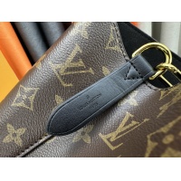 $64.00 USD Louis Vuitton AAA Quality Messenger Bags For Women #1182193