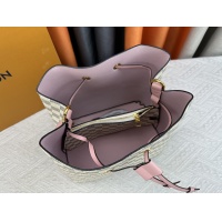 $64.00 USD Louis Vuitton AAA Quality Messenger Bags For Women #1182196