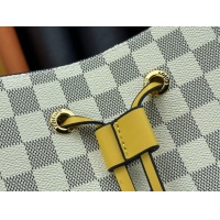 $64.00 USD Louis Vuitton AAA Quality Messenger Bags For Women #1182197