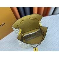 $64.00 USD Louis Vuitton AAA Quality Messenger Bags For Women #1182197
