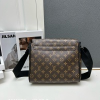 $80.00 USD Louis Vuitton AAA Man Messenger Bags #1182617