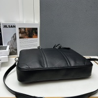 $88.00 USD Louis Vuitton AAA Man Handbags #1182634