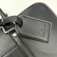 $88.00 USD Louis Vuitton AAA Man Handbags #1182634