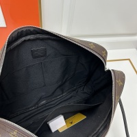 $88.00 USD Louis Vuitton AAA Man Handbags #1182638