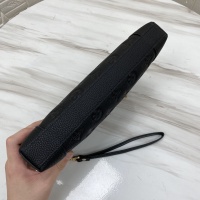 $88.00 USD Louis Vuitton AAA Man Wallets #1182835