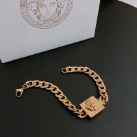 $42.00 USD Versace Bracelets #1182848