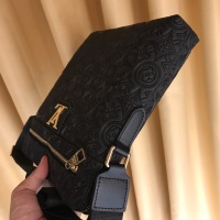 $92.00 USD Louis Vuitton AAA Man Messenger Bags #1182856