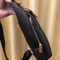 $92.00 USD Louis Vuitton AAA Man Messenger Bags #1182858