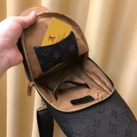 $92.00 USD Louis Vuitton AAA Man Messenger Bags #1182858