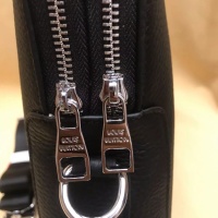 $118.00 USD Louis Vuitton AAA Man Handbags #1182887