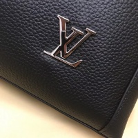 $118.00 USD Louis Vuitton AAA Man Handbags #1182887