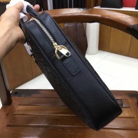 $102.00 USD Gucci AAA Man Handbags #1182982