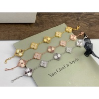 $34.00 USD Van Cleef & Arpels Bracelets For Women #1182985