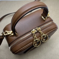 $190.00 USD Gucci AAA Quality Messenger Bags For Women #1183052