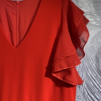$128.00 USD Valentino Dresses Sleeveless For Women #1183281