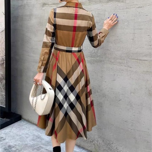 Replica Burberry Dresses Long Sleeved For Women #1184210 $102.00 USD for Wholesale